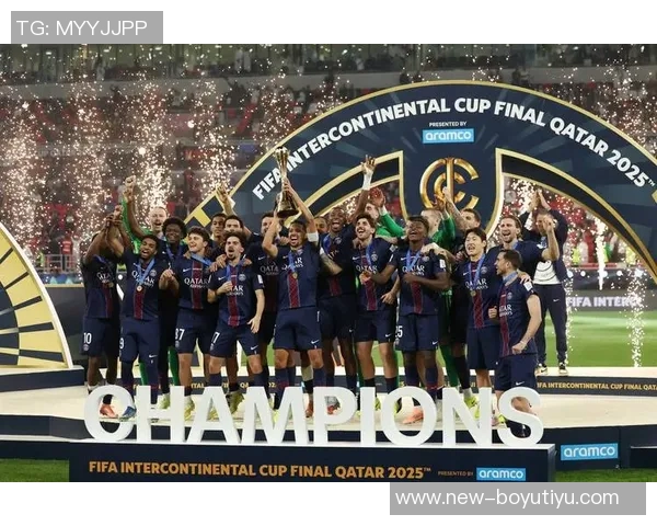 巴黎圣日耳曼创六冠伟业超越1995年球队展望2025更辉煌未来